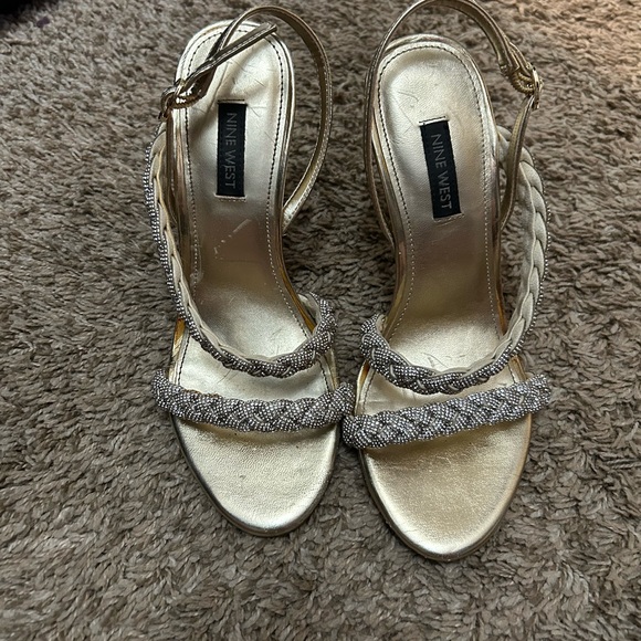 Nine West Metallic Gold Heels - Picture 1 of 8